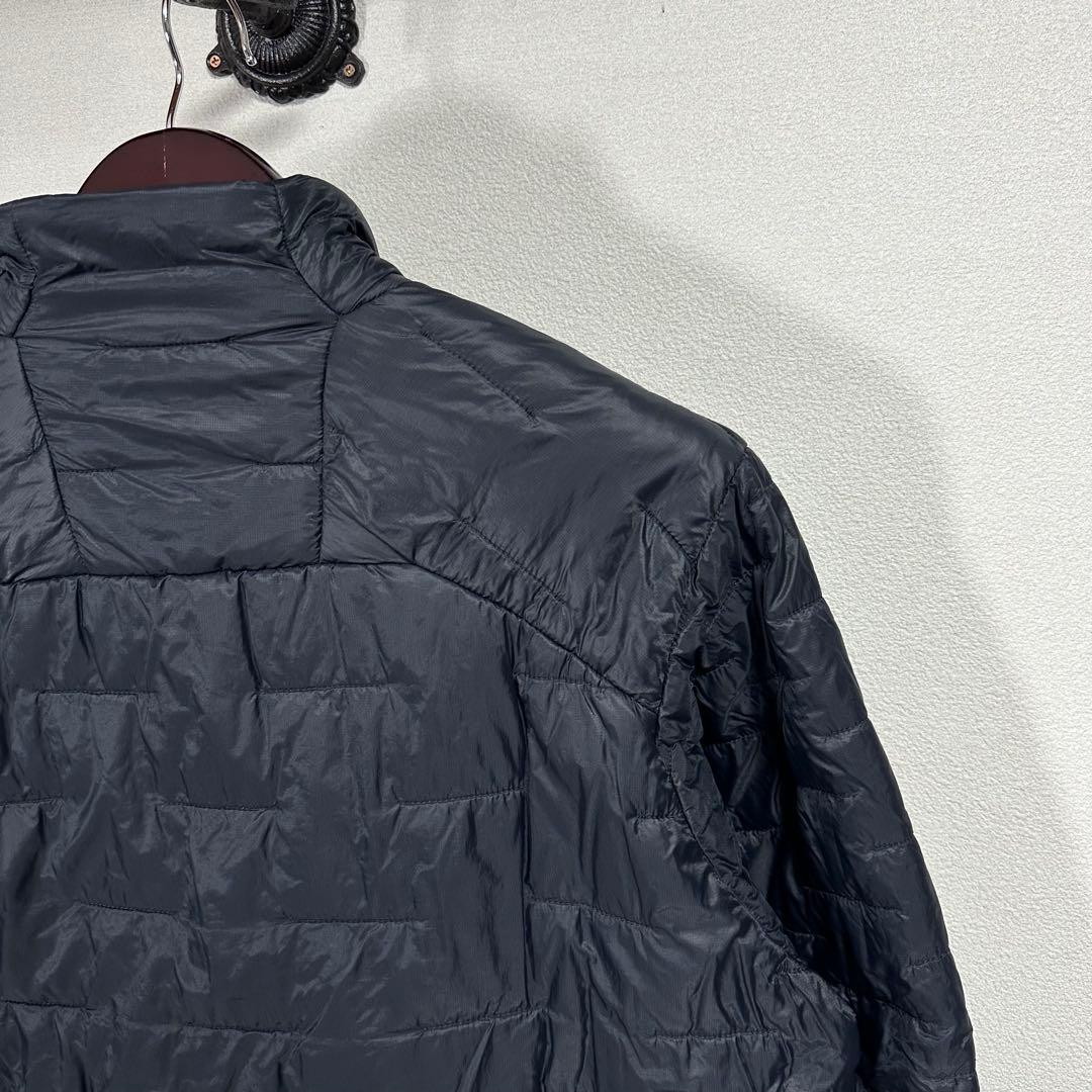 パタゴニア マイクロパフジャケット 黒 軽量ダウンジャケット