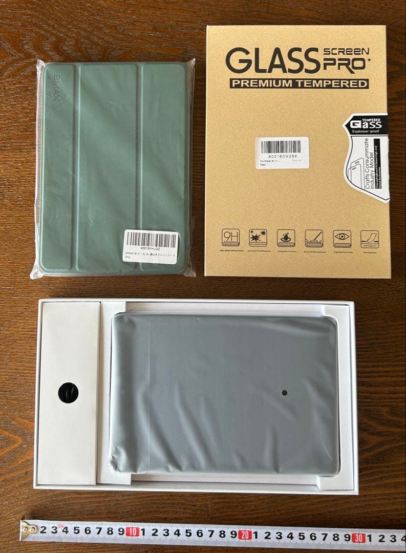 【美品】BMAX I8 と 専用ケース付