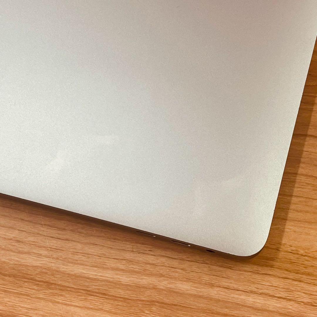 MacBook pro 16インチ 2019 i9 64GB 1TB 管3700