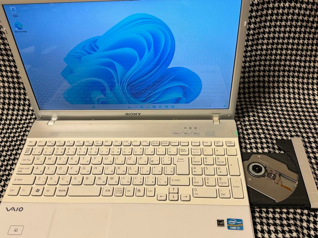 最終値下げ　驚速 SONY PCG-71311N win11 SSD 500GB