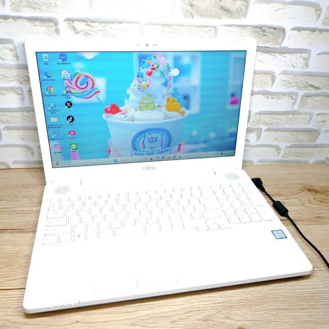美品♡高性能i7♪富士通ノートパソコン☆Windows11☆DVD カメラ付き