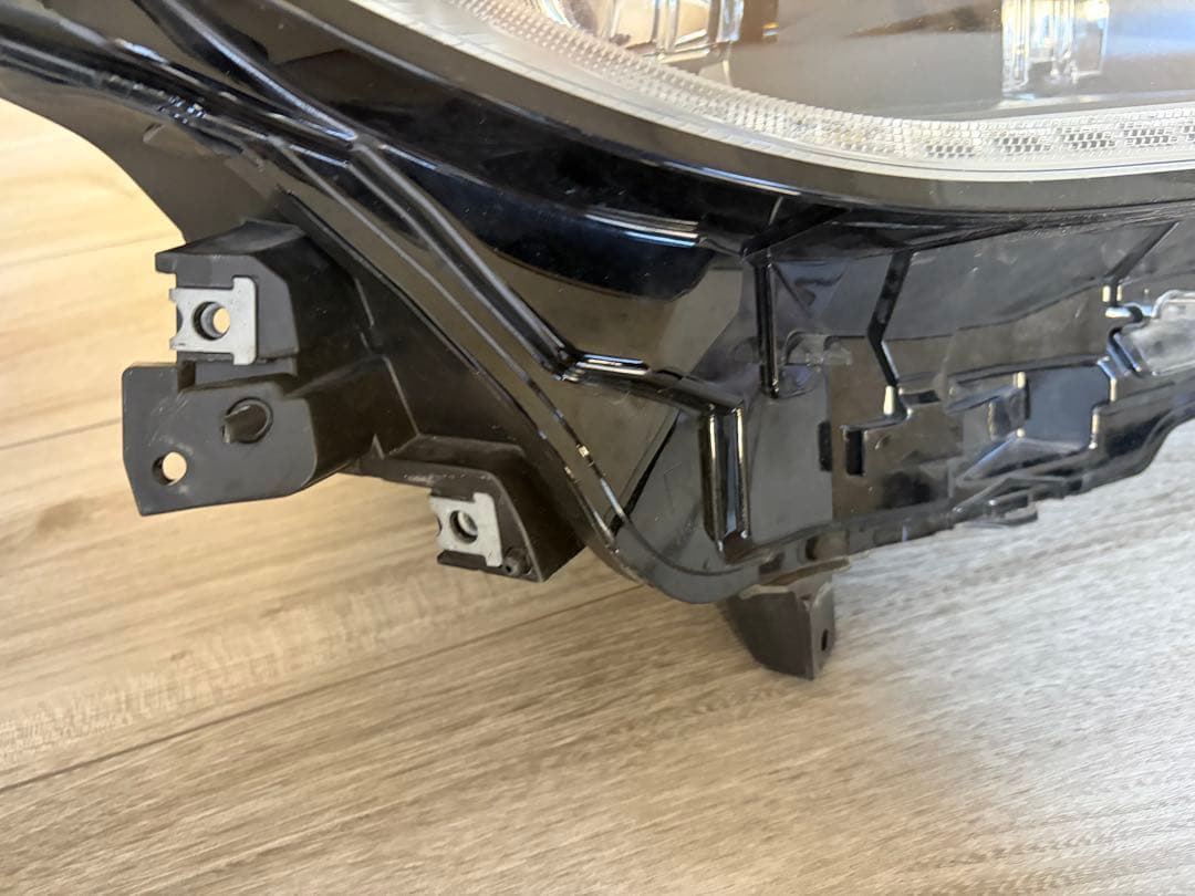 GR86 右　ヘッドライト　3BA-ZN8 美品