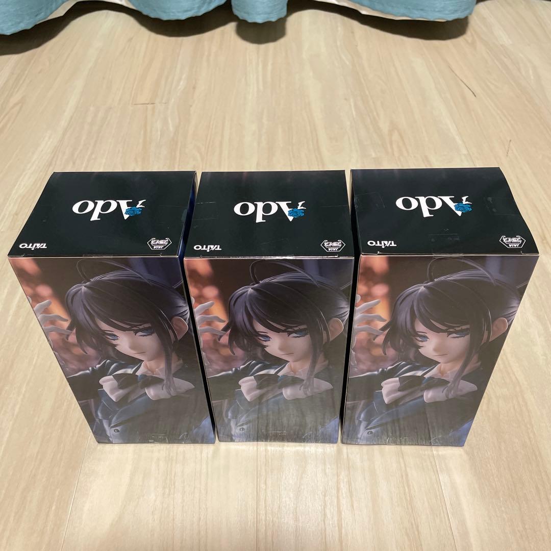 【未開封】ラウンドワン限定　Ado アド　フィギュア　Winter ver 3個