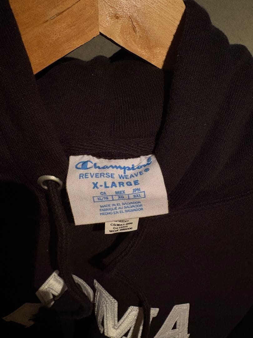 【希少】champion リーバースウィーブ XL パーカー　Moma