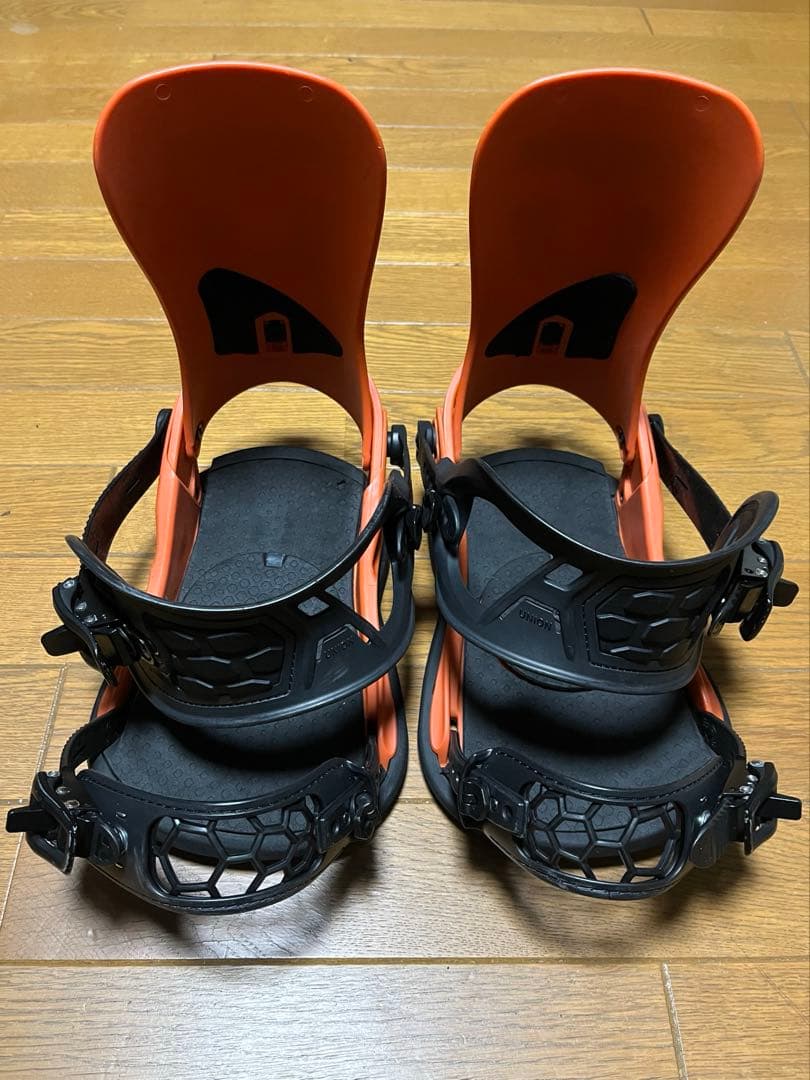 UNION STRATA スノーボードビンディング オレンジ