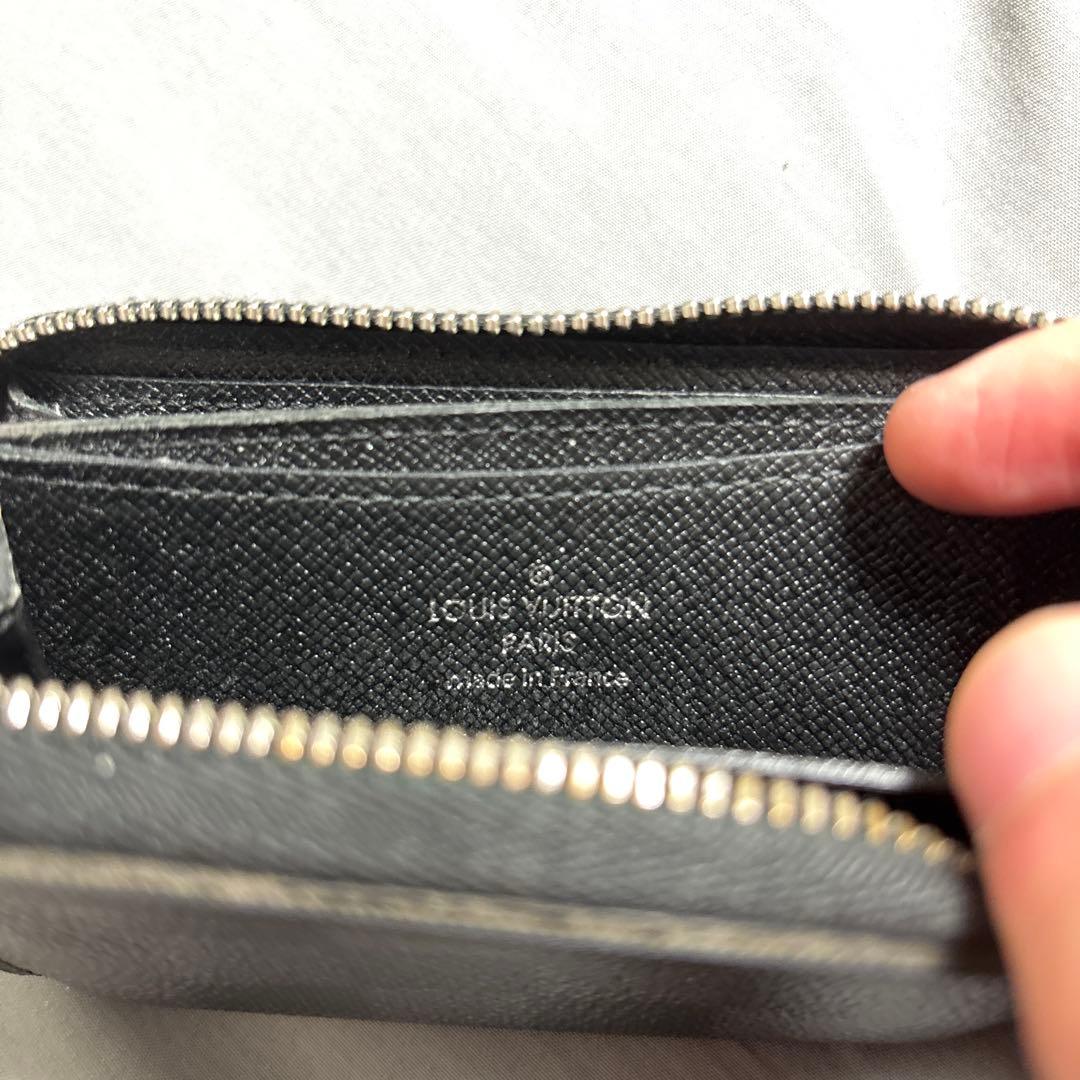 Louis Vuitton ダミエパターン ケース