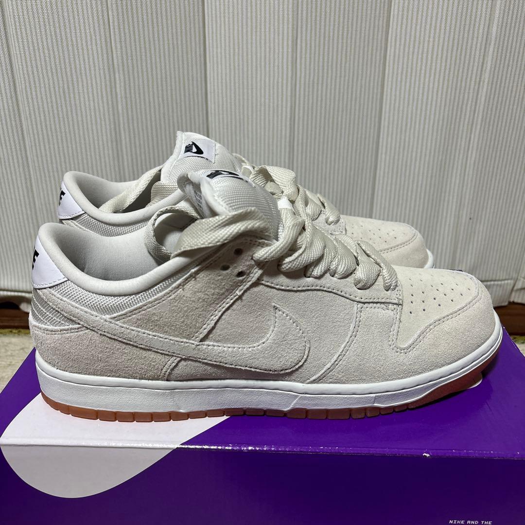 Nike SB Dunk Low Pro B Pale Ivory スニーカー