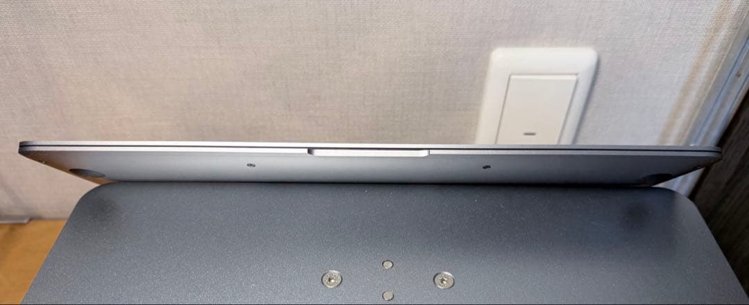 Apple MacBook Air m1 13インチ バッテリー93%