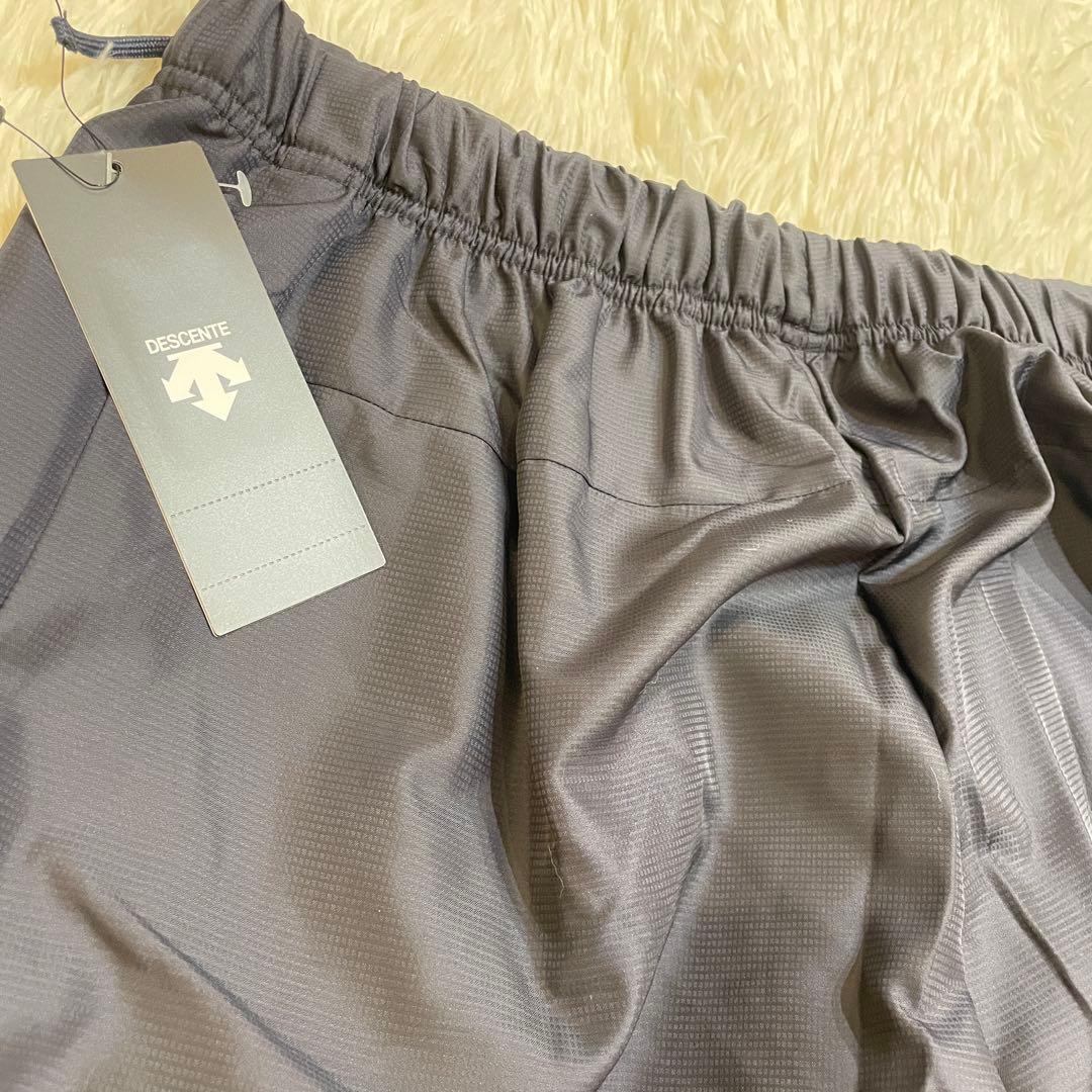 新品　デサント ウインドブレーカー 上下セット　セットアップ　ネイビー　Lサイズ