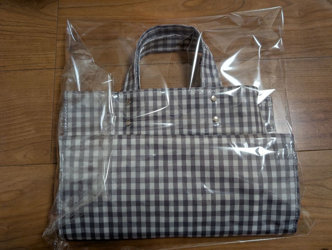 ディーン＆デルーカ ビニールトートバッグ TEMBEA