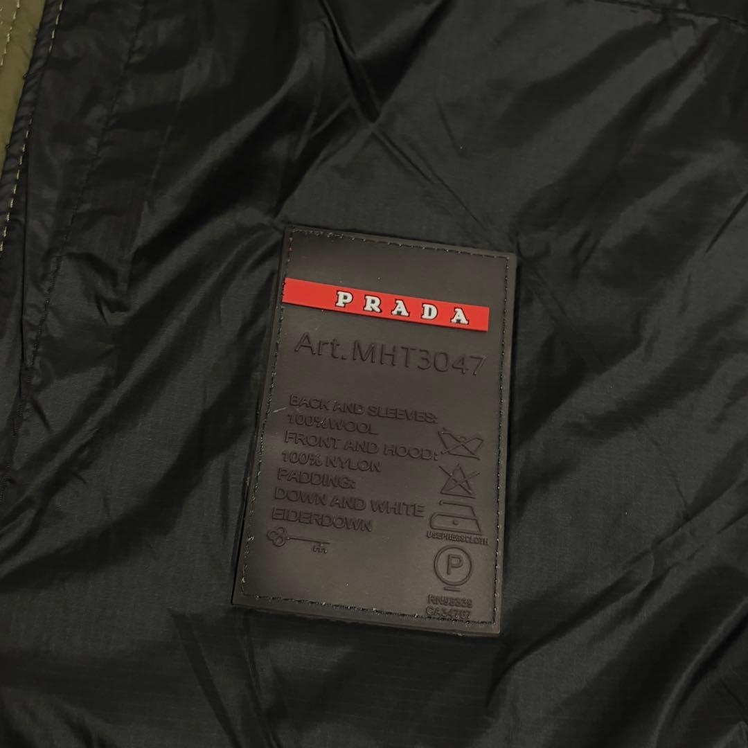 PRADA ナイロン ダウンジャケット