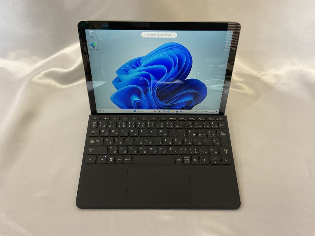 Surface Go 3 LTE i3 8g 128g office 【美品】