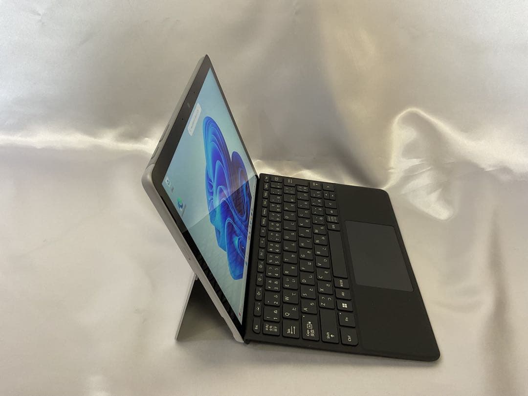 Surface Go 3 LTE i3 8g 128g office 【美品】