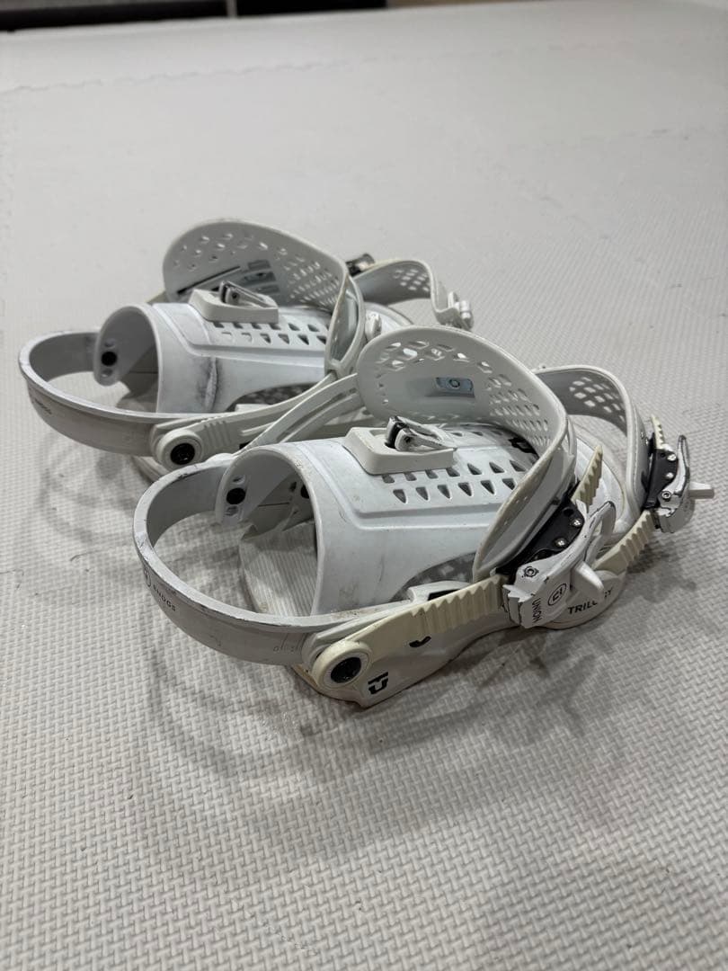 スノーボード UNION BINDING TRILOGY 23-24