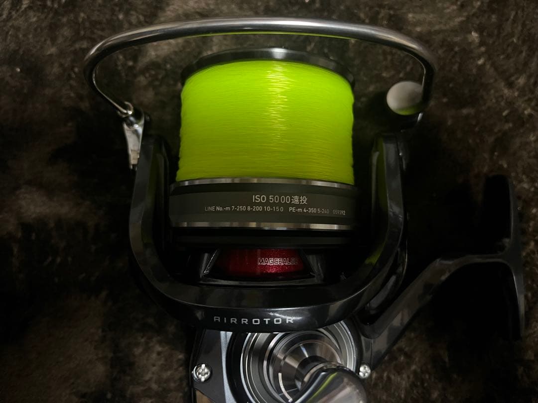 【zxcvbnm】トーナメント ISO 5000遠投 スプール+ライン付属