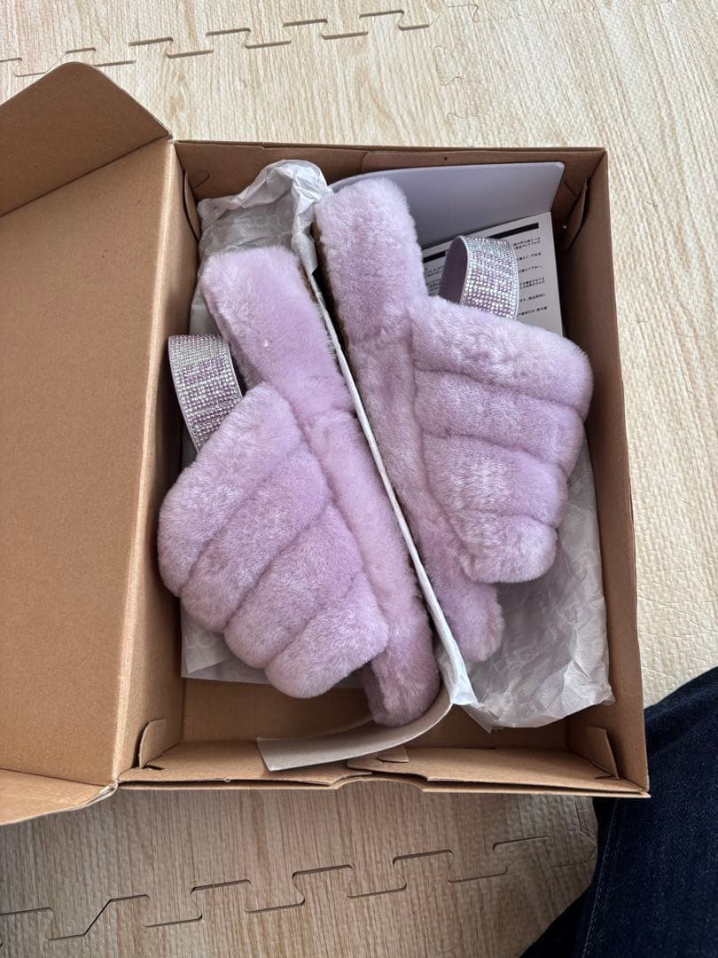 UGG モコモコ サンダル キラキラ