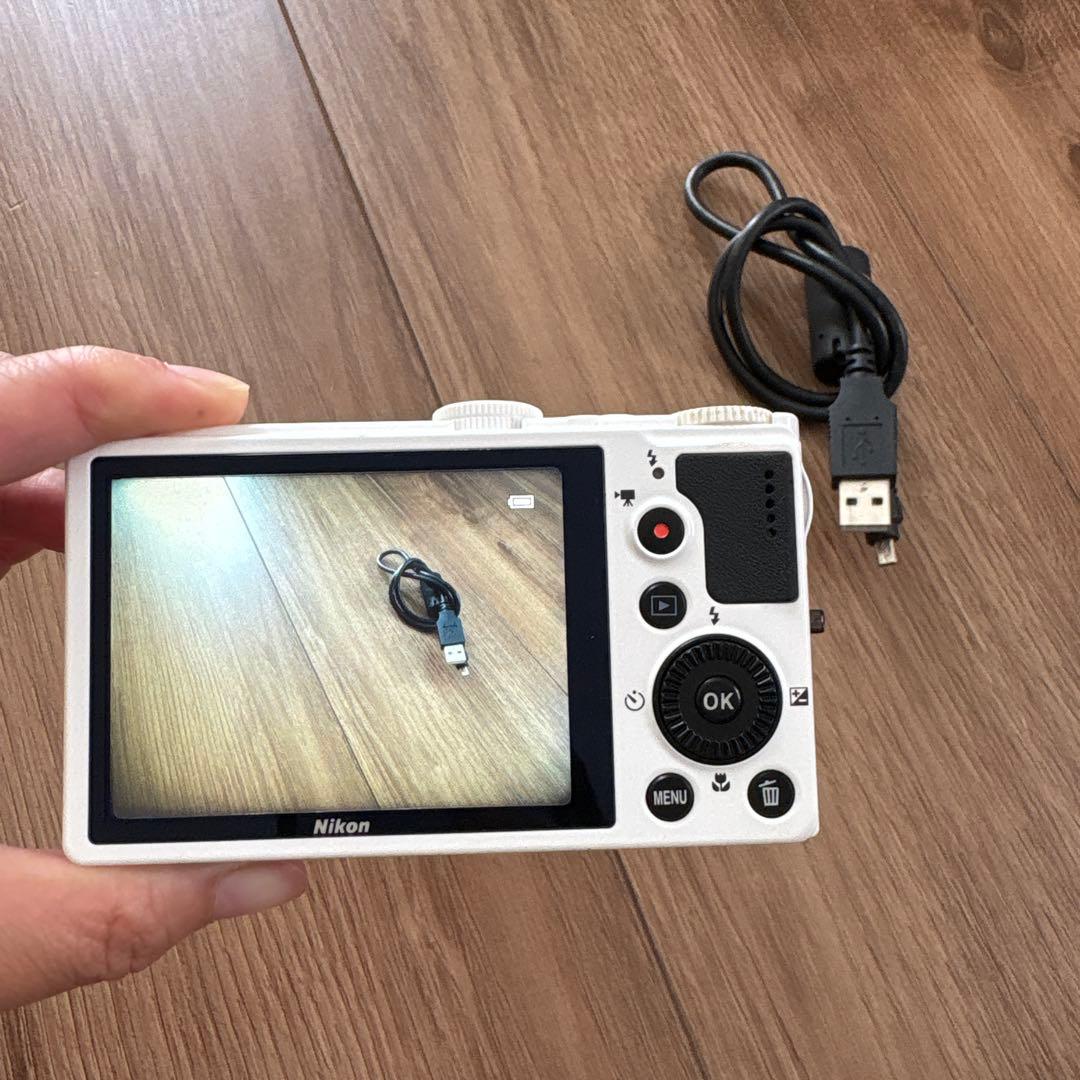 Nikon COOLPIX Performance COOLPIX P310 …