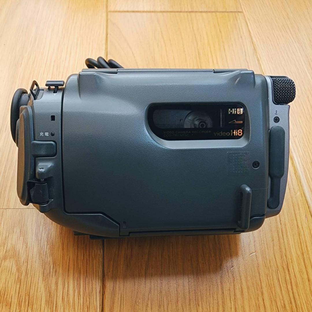 【動作確認済】SONY 高画質 Hi8 ビデオカメラ CCD-TR1 セット