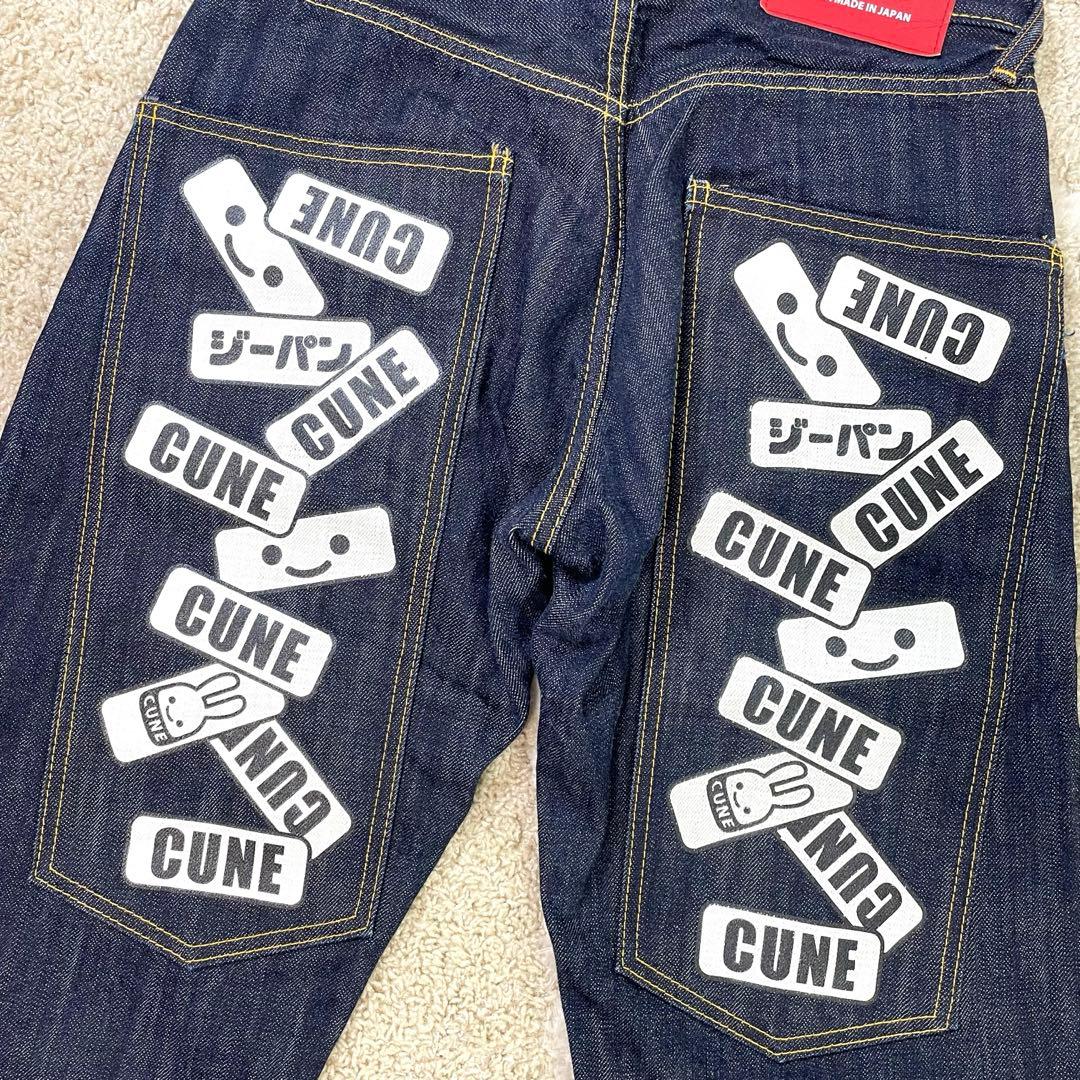 【美品】CUNE キューン　デニム　ジーンズ　うさぎ　サイズ28