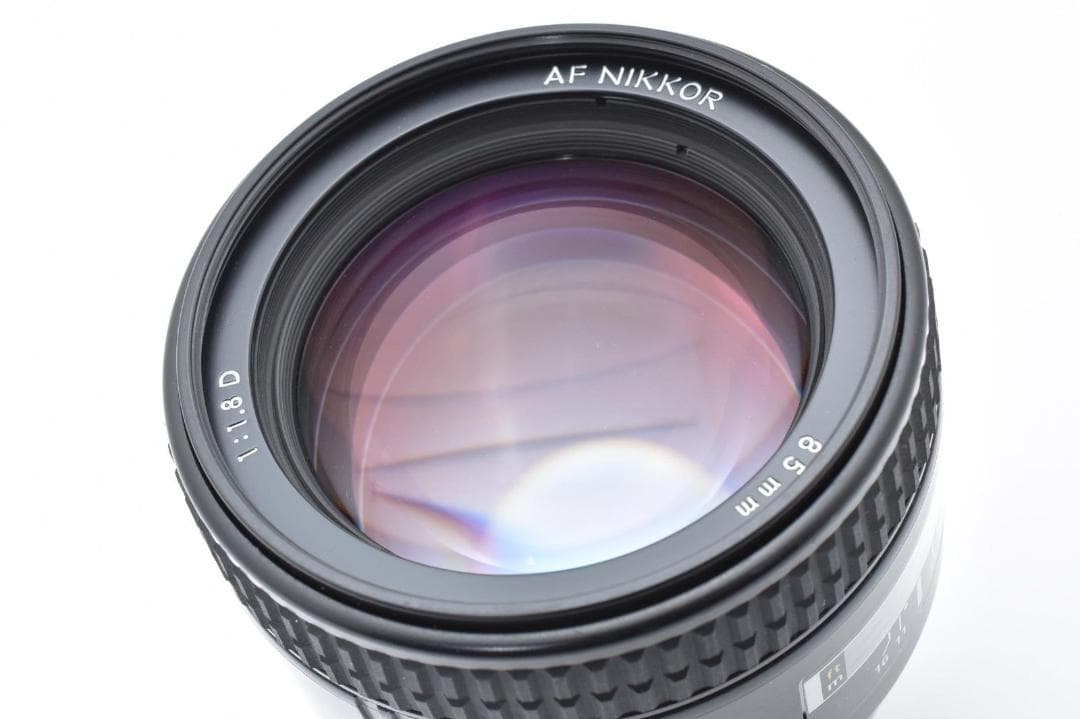 【美品】 NIKON AF Nikkor 85mm f/1.8D 単焦点レンズ
