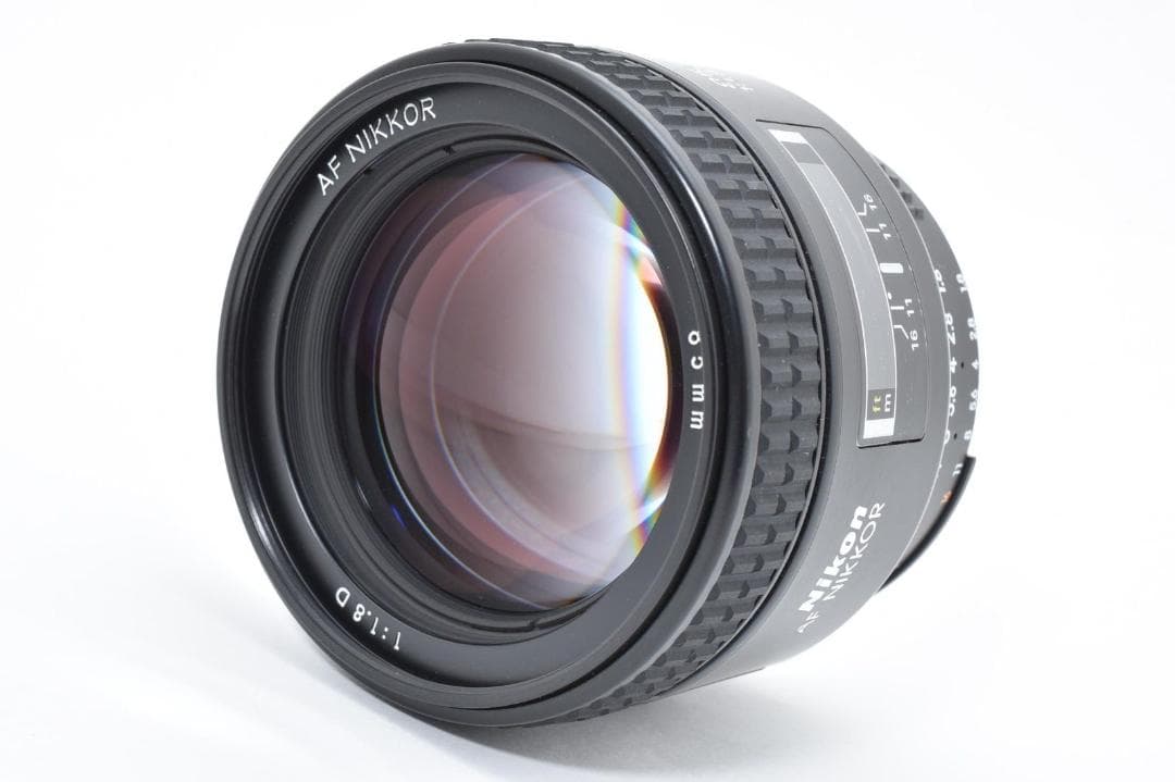 【美品】 NIKON AF Nikkor 85mm f/1.8D 単焦点レンズ