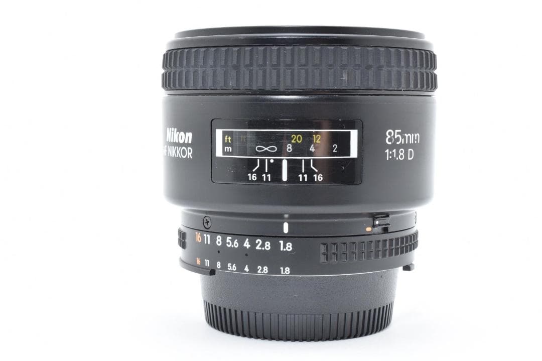 【美品】 NIKON AF Nikkor 85mm f/1.8D 単焦点レンズ