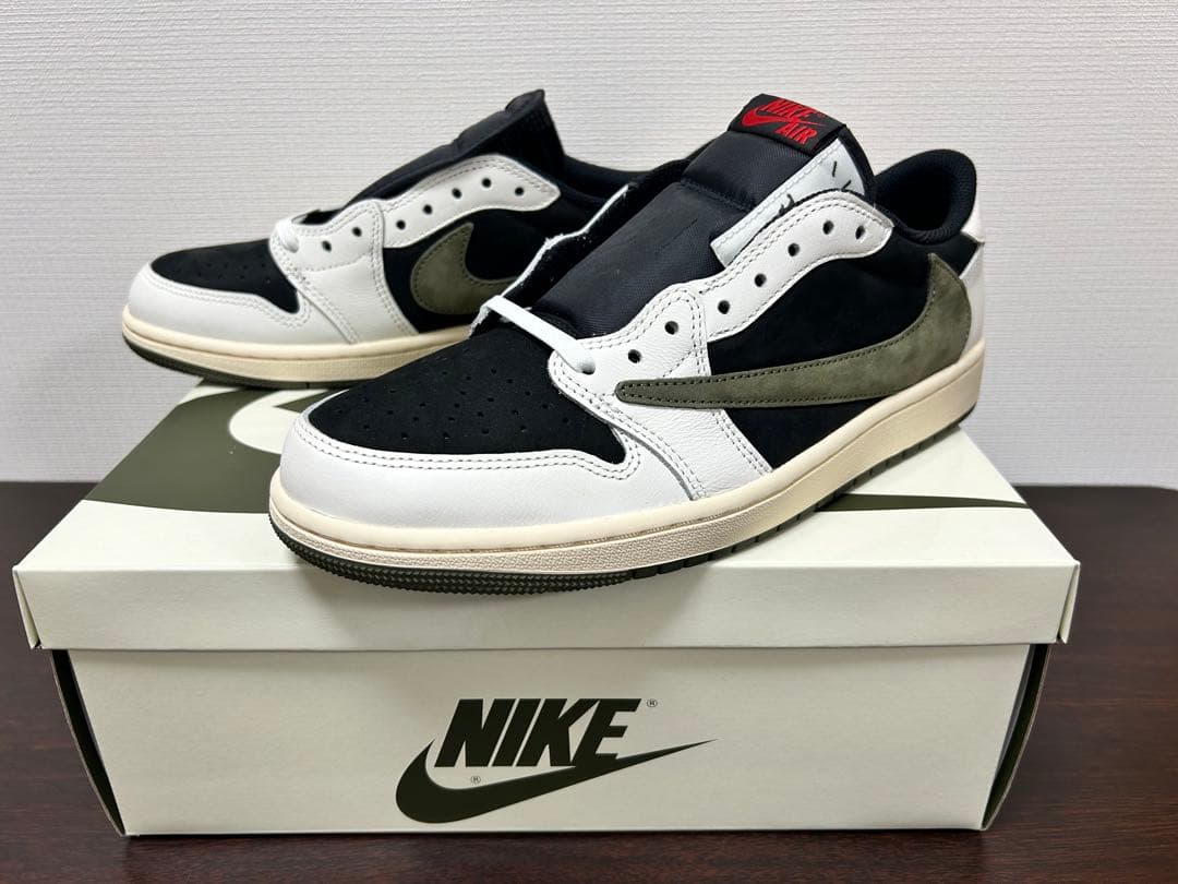 ナイキジョーダン1トラヴィスTravisScott Nike AirJordan