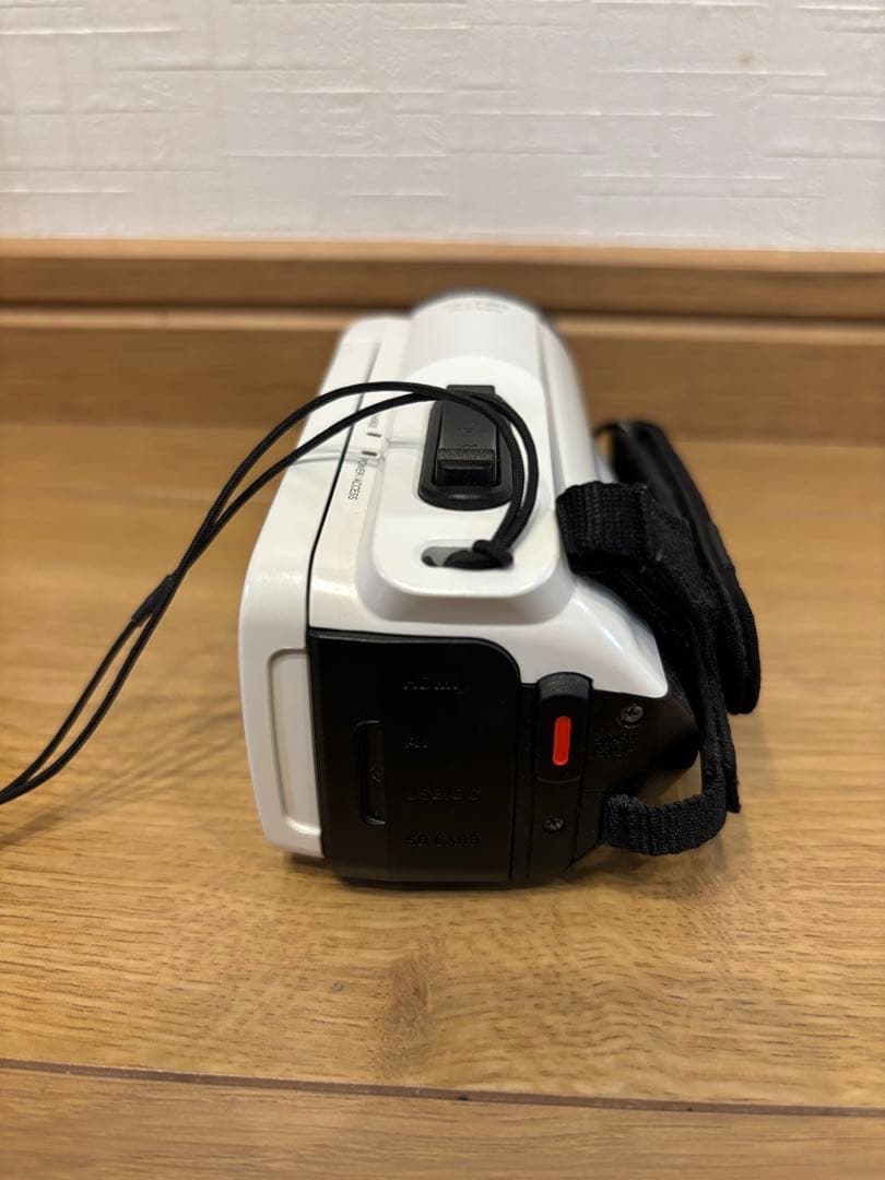 JVC GZ-R470-W ビデオカメラ　EverioR