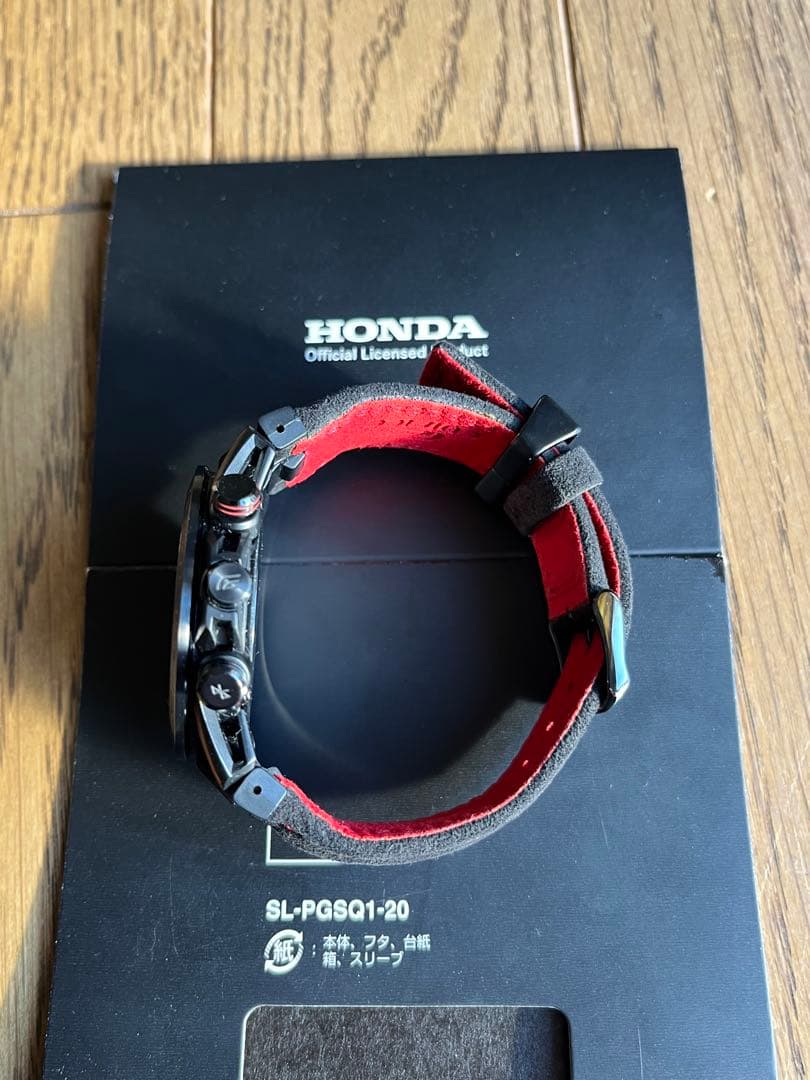 時計 CASIO HRC EDIFICE EQB-2000HR-1AJR HRC