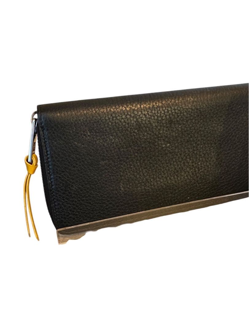 GIVENCHY ブラックレザー メンズ長財布