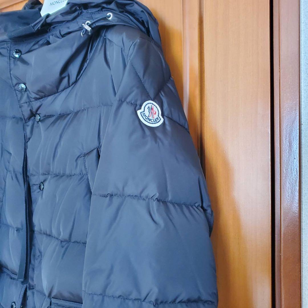 モンクレールserre　ブラック1