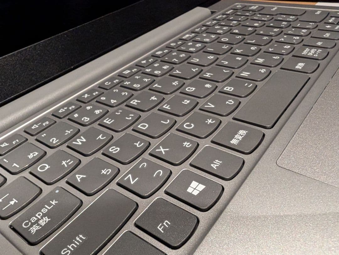 Lenovo　ideapad slim 150