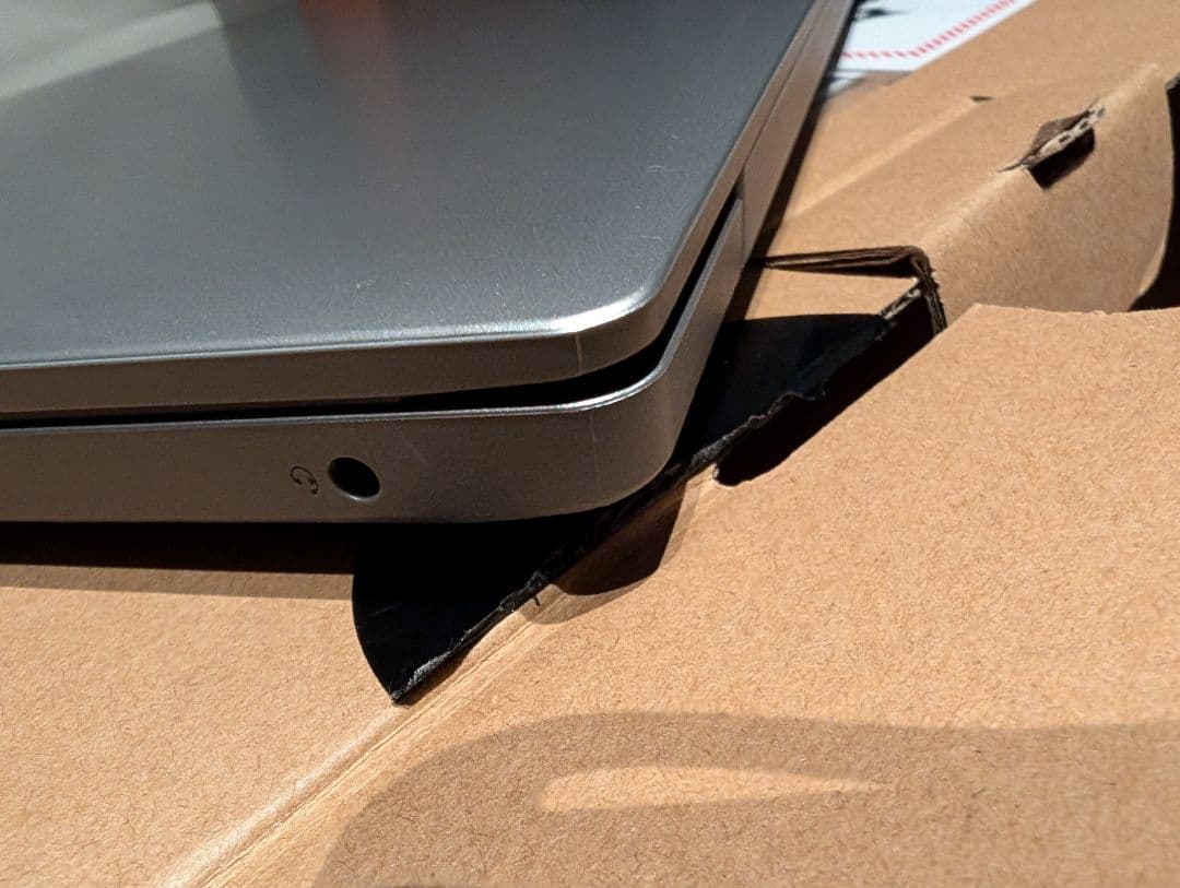 Lenovo　ideapad slim 150