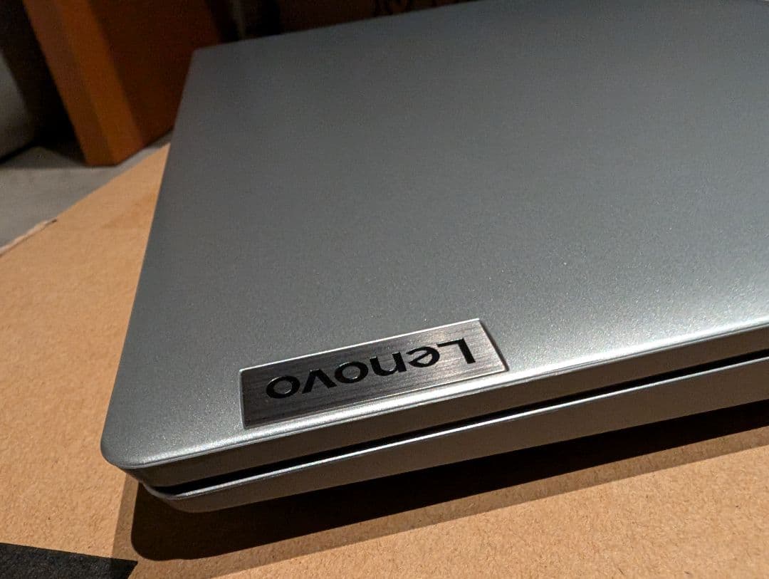 Lenovo　ideapad slim 150