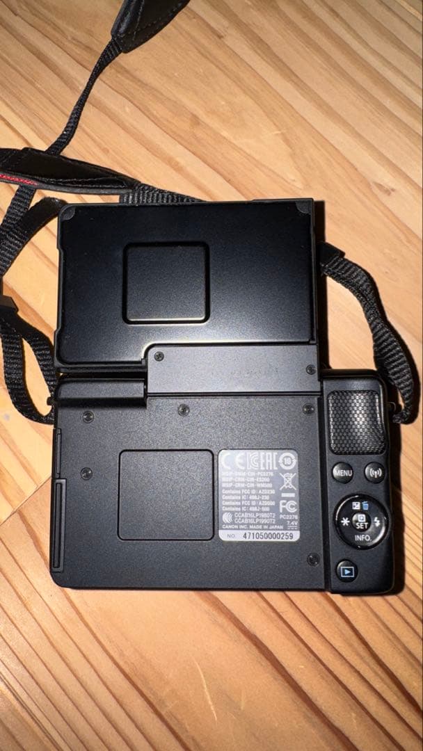 CANON EOS M100 ダブルレンズキット