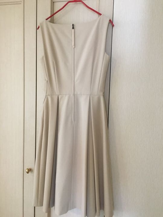 ストレッチ有❤️【フォクシーNY】ワンピース38レディシェイプ2ライトベージュSM