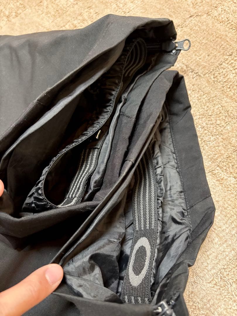 [Oakley] スノーボードウェア 上下セット(XL)