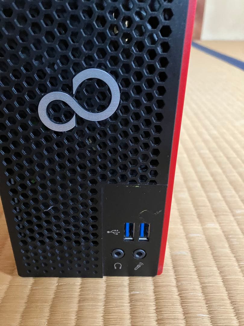 Windowsデスクトップ FUJITSU ESPRIMO D586/MX Core i7 6700