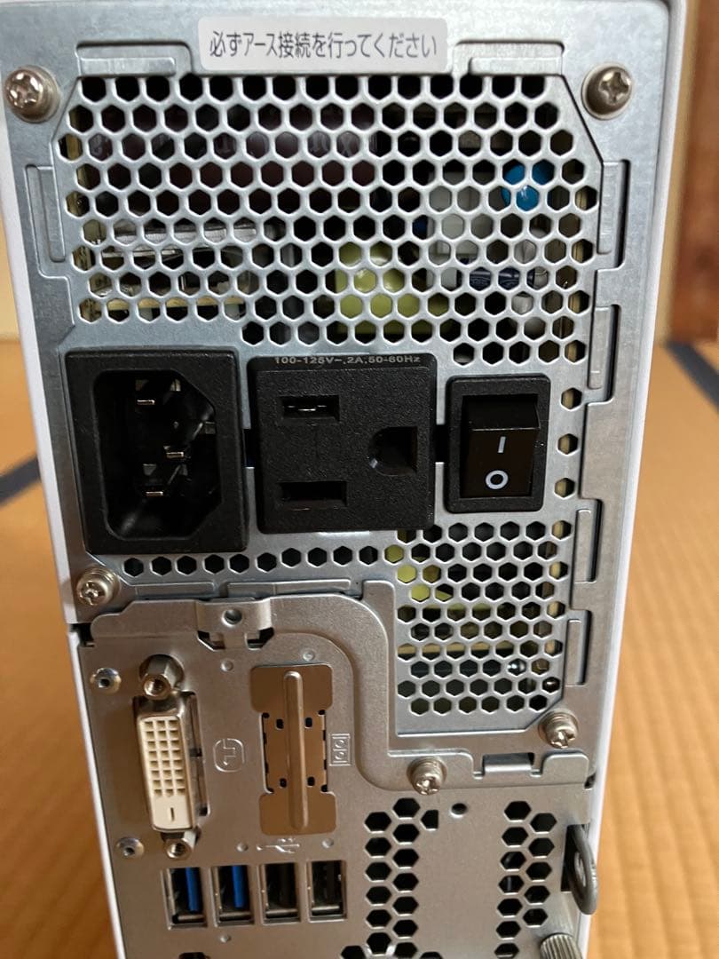 Windowsデスクトップ FUJITSU ESPRIMO D586/MX Core i7 6700