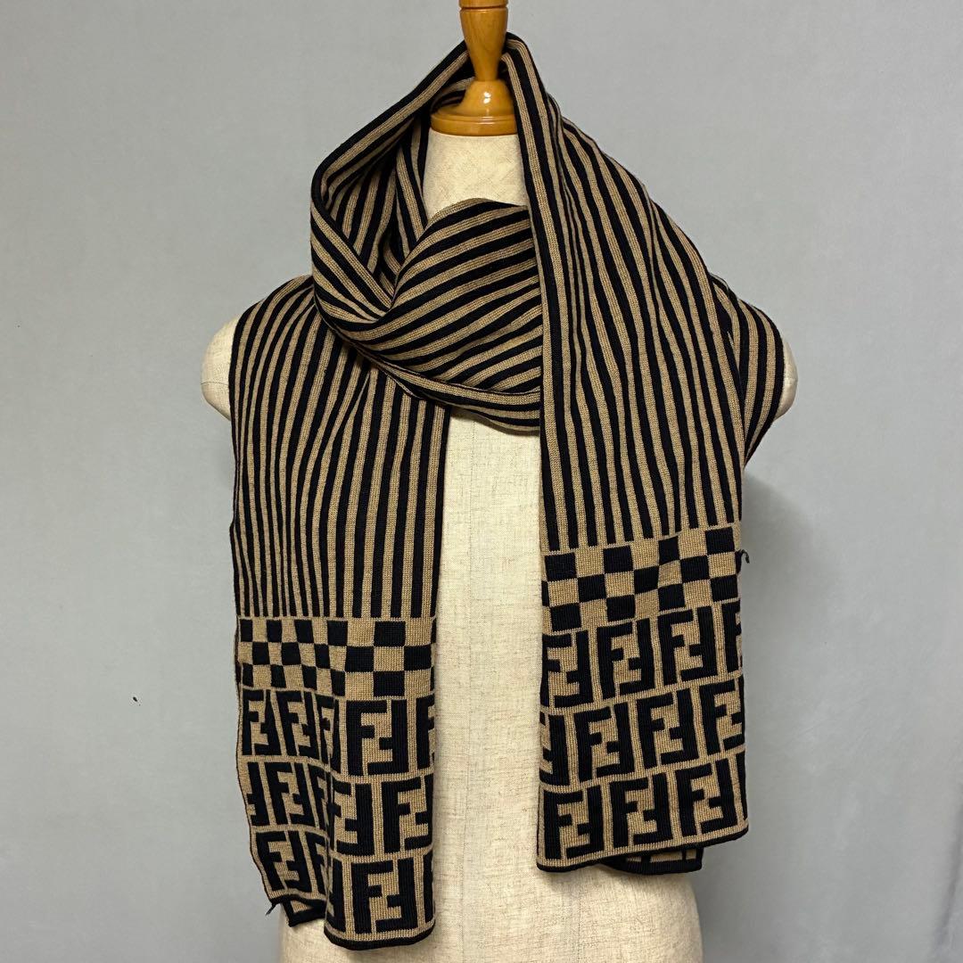 【FENDI】ズッカデザイン ウール素材 ストール マフラー