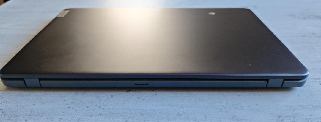 中古美品　Lenovo 14e Chromebook Gen3 LTEモデル
