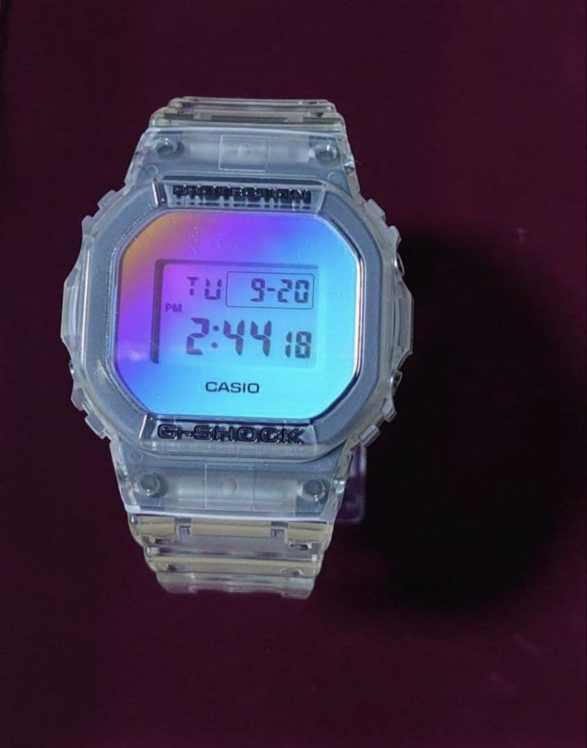 G-SHOCK　DW-5600SRS-7JF スケルトン　透明　レインボー