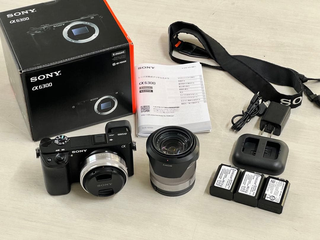 中古　Sony α6300 バッテリー3個　ジャンクレンズ2本