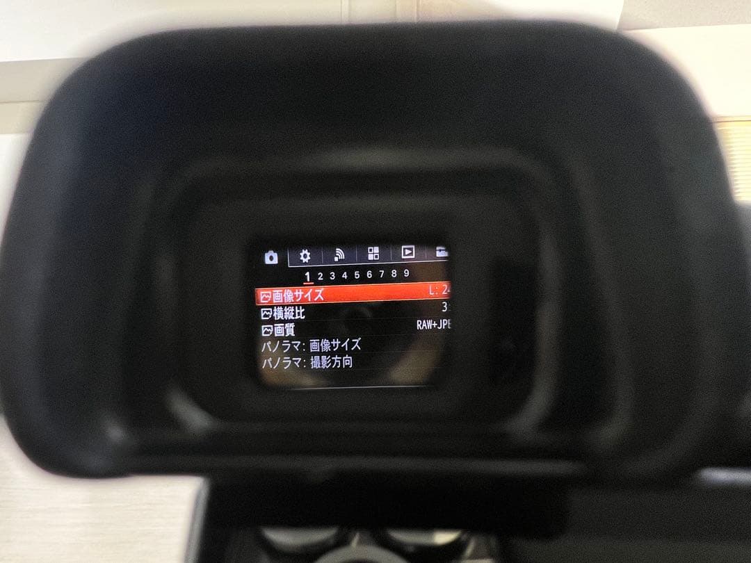 中古　Sony α6300 バッテリー3個　ジャンクレンズ2本