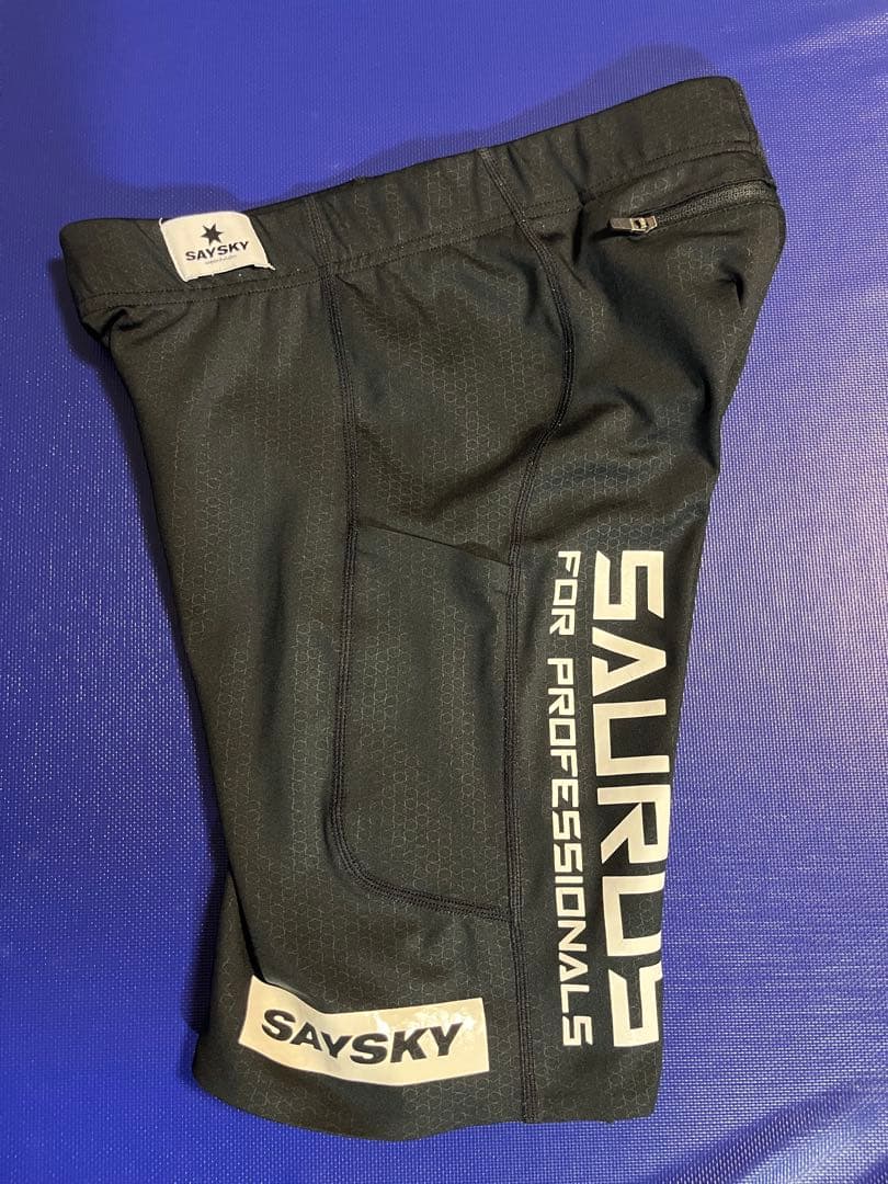 SAYSKY SAURUS ランニング ハーフタイツ メンズ XS 【中古美品】