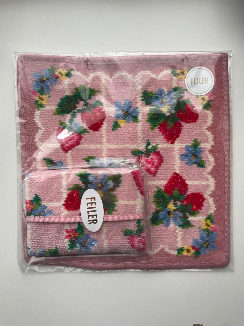 フェイラー　ストロベリーフィールドプティ　ハンカチ　ティッシュポーチ