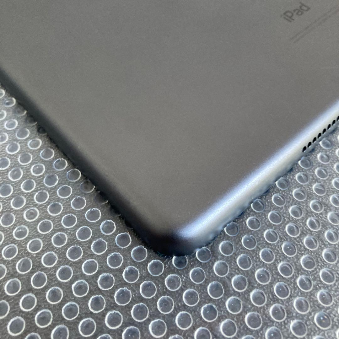 3062【早い者勝ち】iPad7 第7世代 32GB WIFIモデル☆