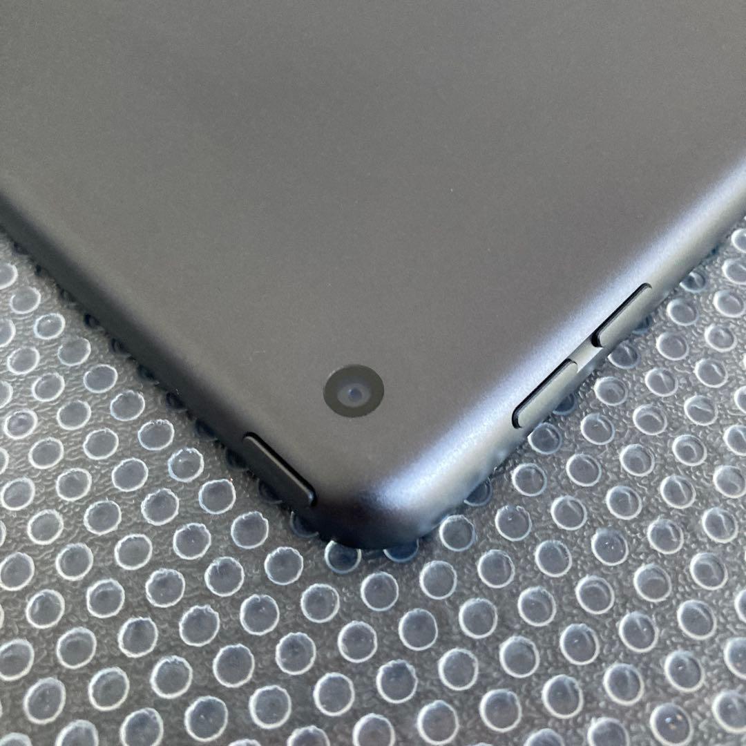 3062【早い者勝ち】iPad7 第7世代 32GB WIFIモデル☆