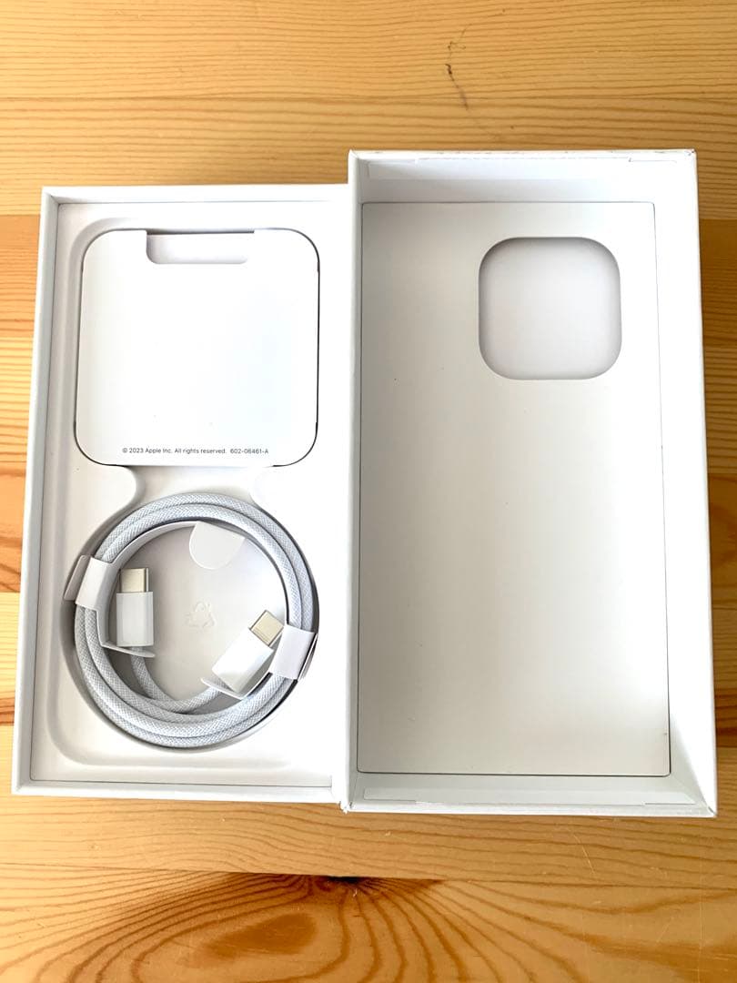 iPhone15 Pro 128GB ブルーチタニウム 美品 SIMフリー