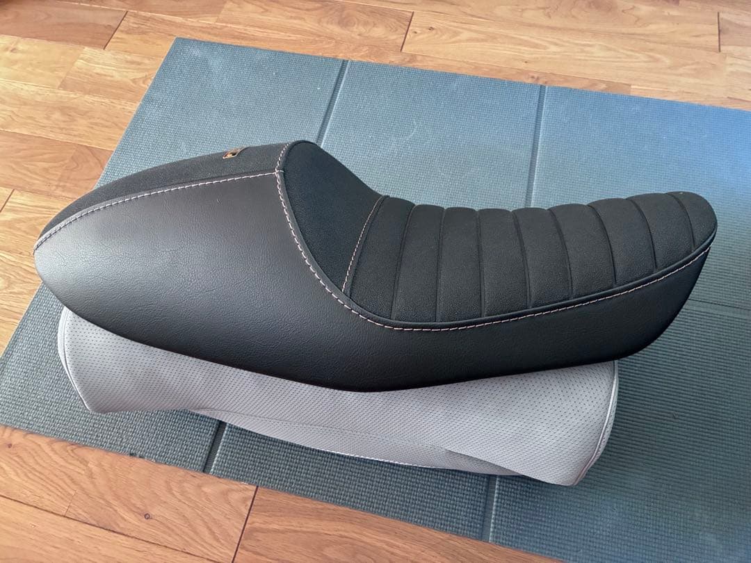 2022〜　XSR900 シングルシートタックロールタイプ K＆H